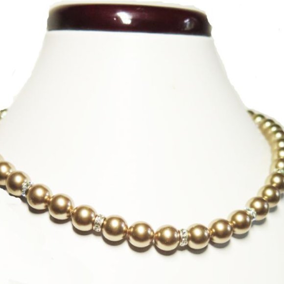 Austrian Crystal Element and Pearl Set 17" NWT - Picture 4 of 6